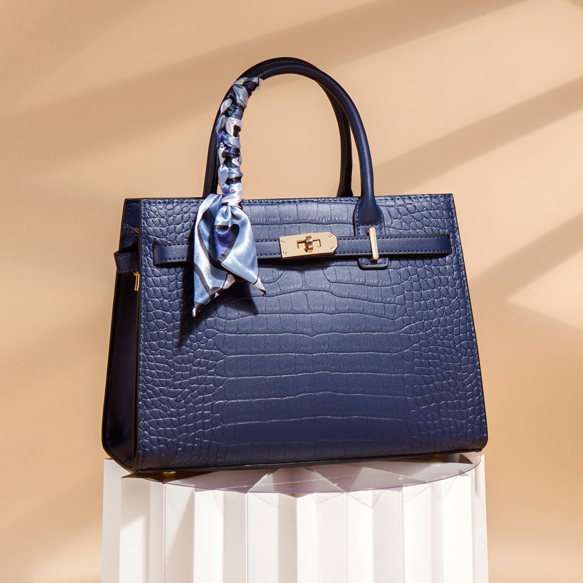 Sac cabas spacieux et élégant